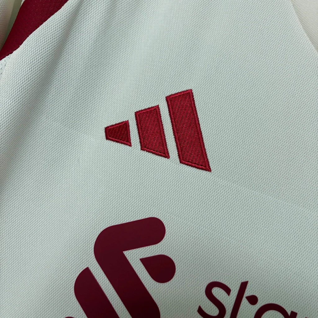 Liverpool's away jersey 2025/2026